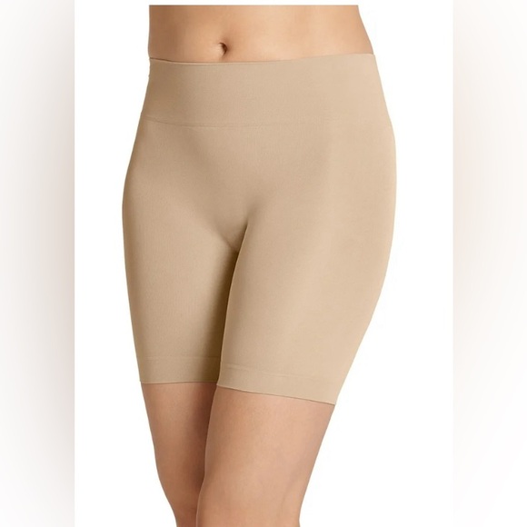 Jockey Essentials Seamfree No Chafe Slipshort; size: 5XL - Picture 1 of 2